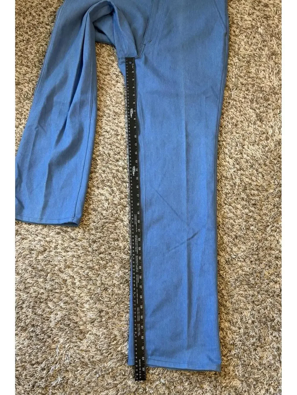VTG Levi’s Light Wash Blue Relaxed Denim Skosh More Room Jeans Men’s Size 36x35